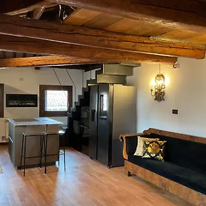 Lalux Apartment
